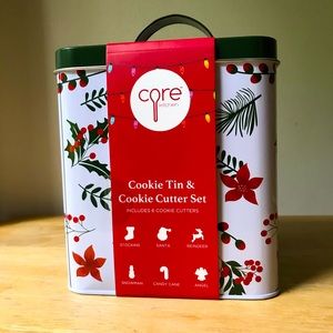 Cookie Cutters Christmas Holly Tin Gift New